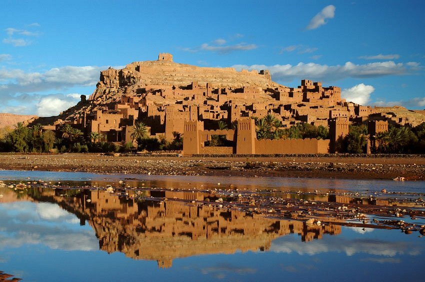 DAY 1 : MARRAKECH – ATLAS MOUNTAINS- KASBAH AIT BEN HADDOU- BOUMALNE DADES VALLEY